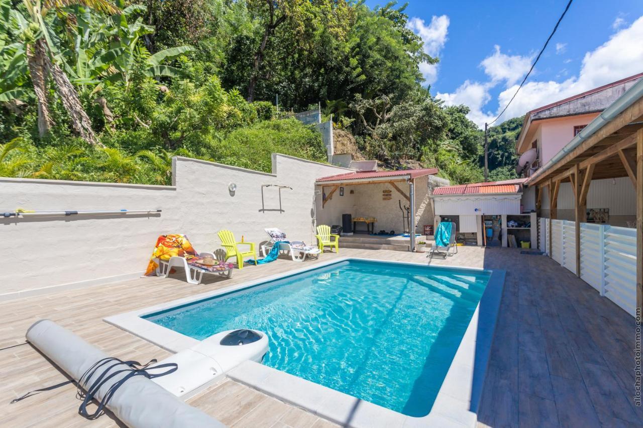 Heliconia - Appt Avec Piscine Partagee Saint-Pierre Exterior foto